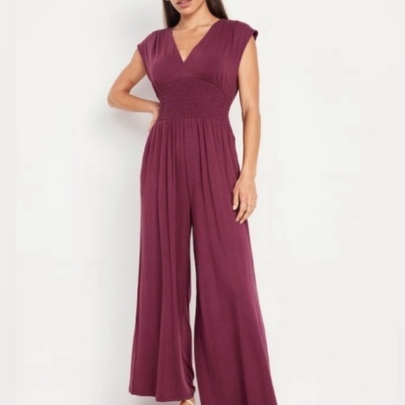 NWT Old Navy Burgundy V-Neck Jumpsuit - Picture 2 of 5